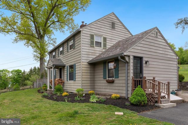 1703 LOWER STATE RD, Doylestown, PA 18901