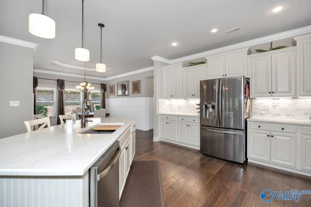 3020 Greenway Circle SE, Owens Cross Roads, AL 35763