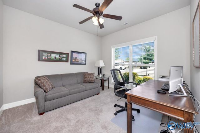 3020 Greenway Circle SE, Owens Cross Roads, AL 35763
