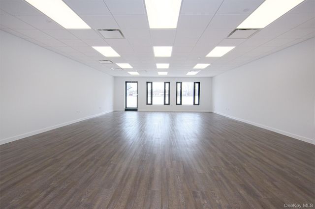 18-31 42nd Street, Astoria, NY 11105