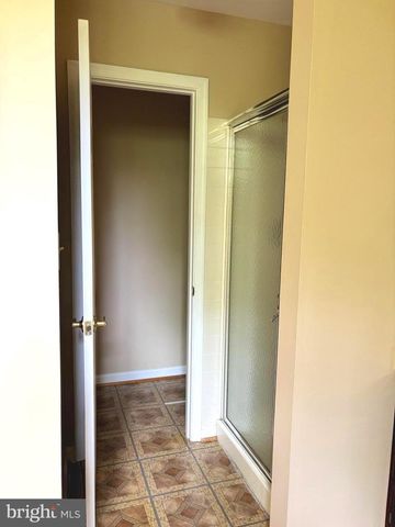 14508 DELCASTLE DR, Bowie, MD 20721