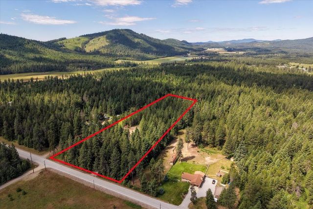 4631 Camden Rd, Newport, WA 99156