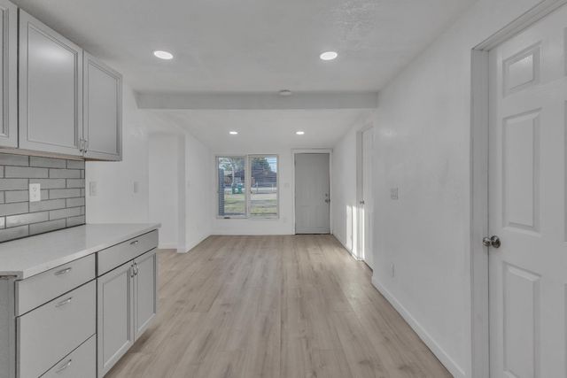 5224 Ardelle Ave, Stockton, CA 95215