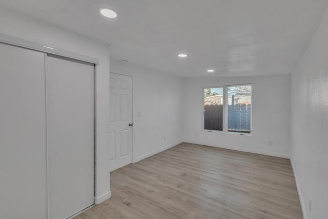 5224 Ardelle Ave, Stockton, CA 95215