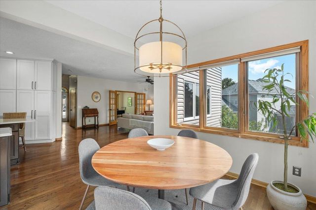 794 Interlachen Draw, Woodbury, MN 55125