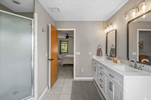 794 Interlachen Draw, Woodbury, MN 55125