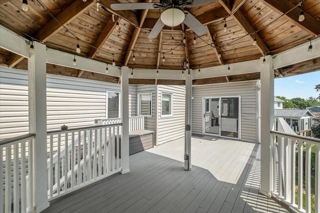 794 Interlachen Draw, Woodbury, MN 55125