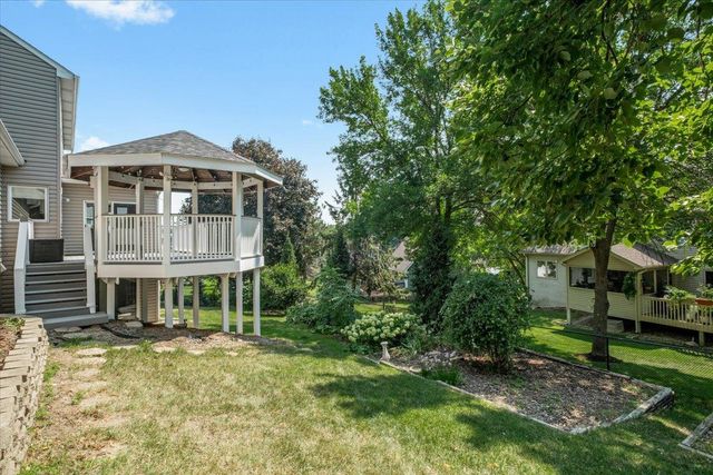 794 Interlachen Draw, Woodbury, MN 55125