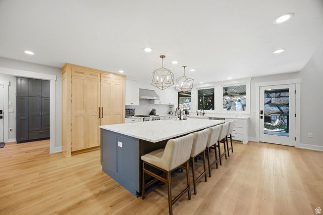 667 WILDFLOWER CIR, North Salt Lake, UT 84054