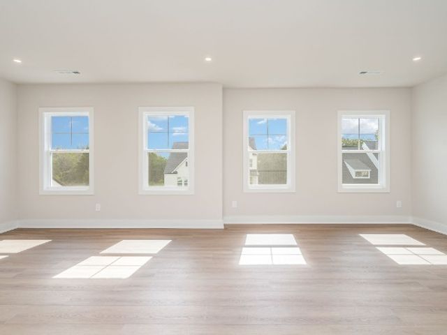 431 Tomlinson Pointe Dr, Mount Juliet, TN 37122