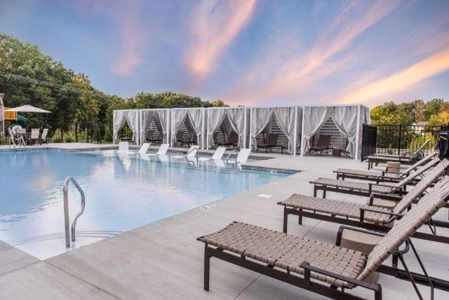 431 Tomlinson Pointe Dr, Mount Juliet, TN 37122