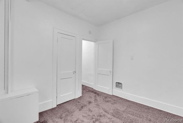 5573 Montclair Street, Detroit, MI 48213