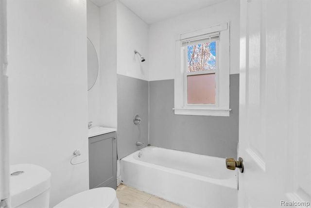 5573 Montclair Street, Detroit, MI 48213