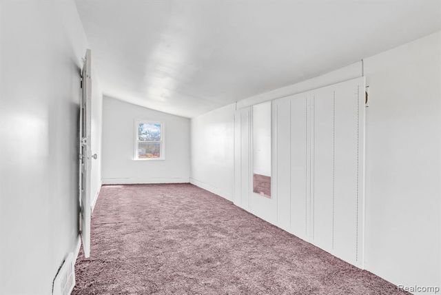 5573 Montclair Street, Detroit, MI 48213