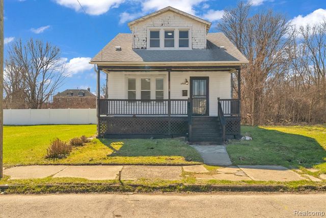 5573 Montclair Street, Detroit, MI 48213