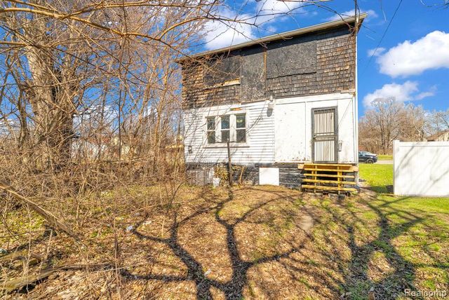 5573 Montclair Street, Detroit, MI 48213