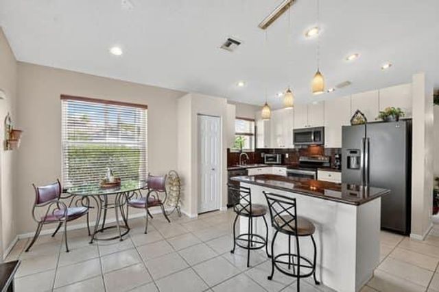 10299 Utopia Circle W, Boynton Beach, FL 33437