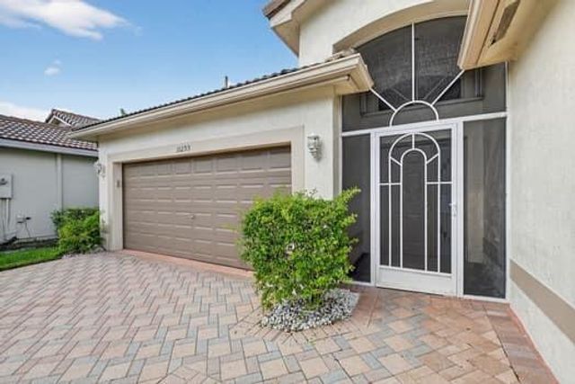 10299 Utopia Circle W, Boynton Beach, FL 33437