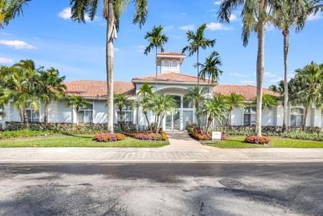 10299 Utopia Circle W, Boynton Beach, FL 33437