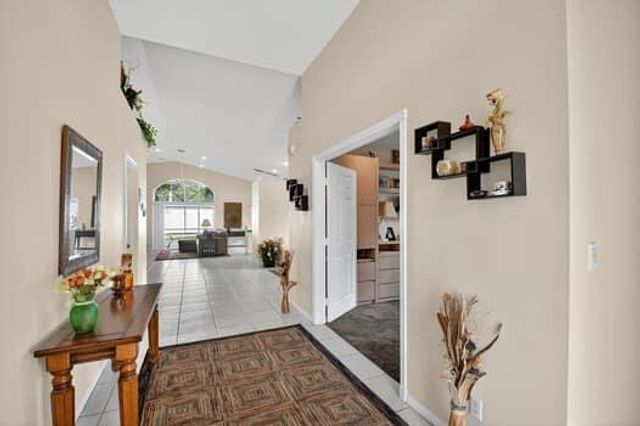 10299 Utopia Circle W, Boynton Beach, FL 33437