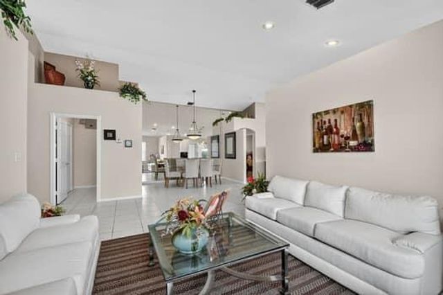 10299 Utopia Circle W, Boynton Beach, FL 33437