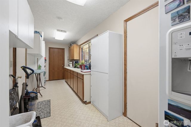 622 Confer Road, Kalama, WA 98625