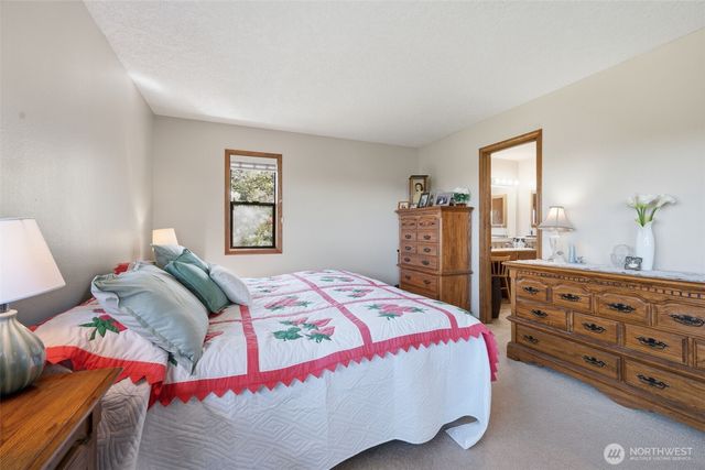 622 Confer Road, Kalama, WA 98625