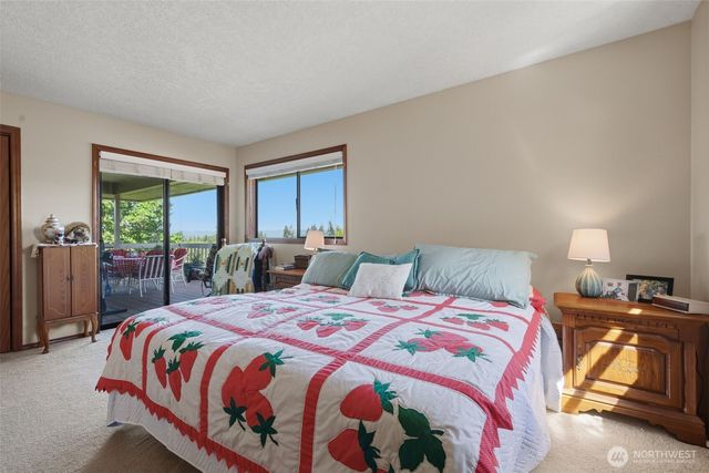 622 Confer Road, Kalama, WA 98625