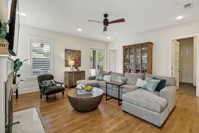 5427 Richmond Avenue, Dallas, TX 75206