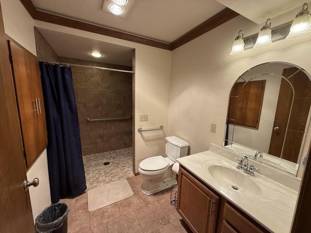 182 S HUMPHREY CIRCLE, Shawano, WI 54166