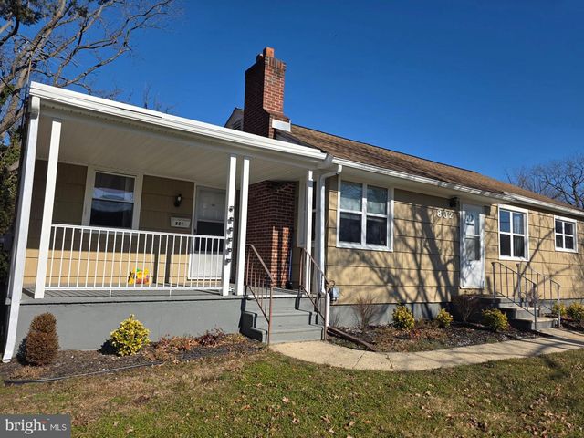 882 SAWYER AVE, Vineland, NJ 08360