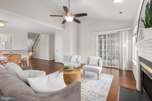 11248 SUMMERLAKE BLVD, Fredericksburg, VA 22407