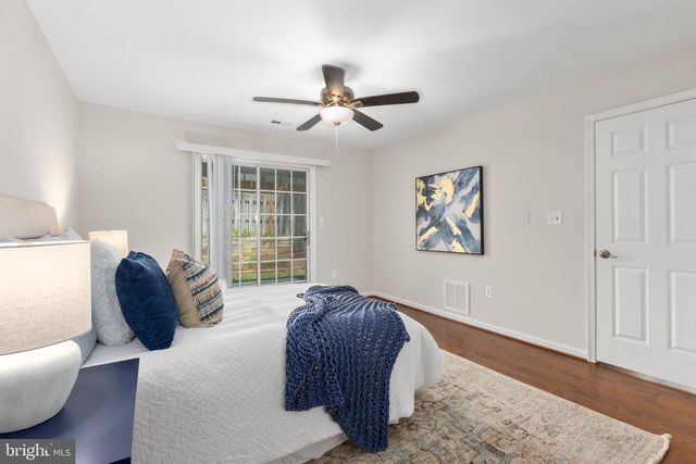 11248 SUMMERLAKE BLVD, Fredericksburg, VA 22407