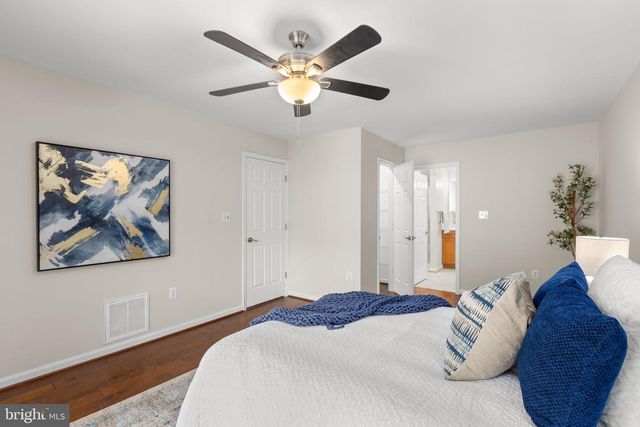 11248 SUMMERLAKE BLVD, Fredericksburg, VA 22407