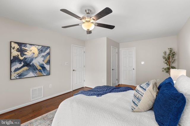 11248 SUMMERLAKE BLVD, Fredericksburg, VA 22407