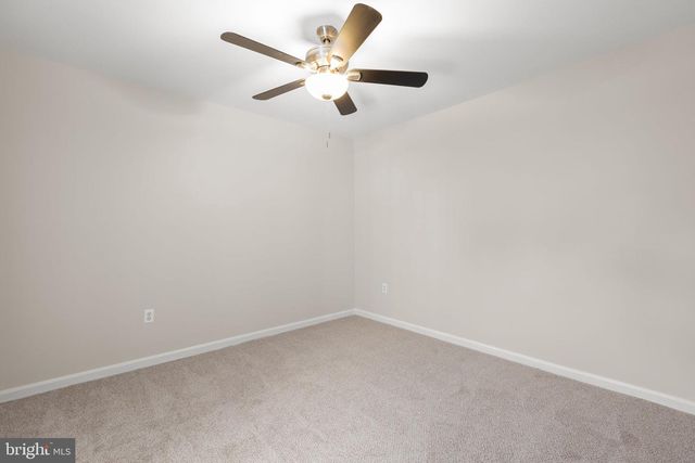 11248 SUMMERLAKE BLVD, Fredericksburg, VA 22407