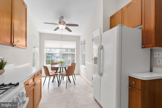 11248 SUMMERLAKE BLVD, Fredericksburg, VA 22407