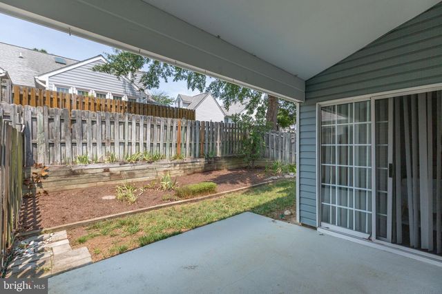 11248 SUMMERLAKE BLVD, Fredericksburg, VA 22407
