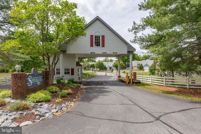 11248 SUMMERLAKE BLVD, Fredericksburg, VA 22407