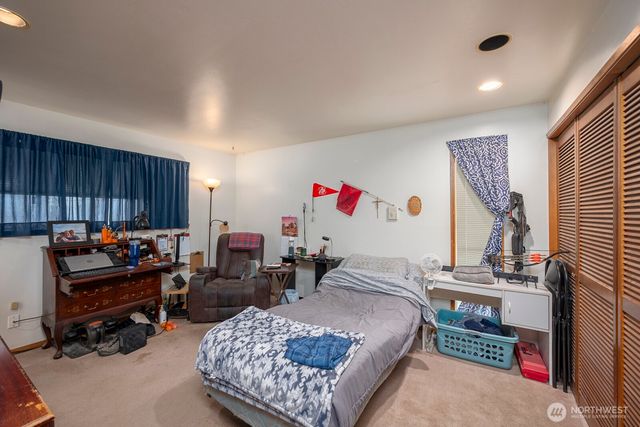 535 Castle Drive, Moses Lake, WA 98837