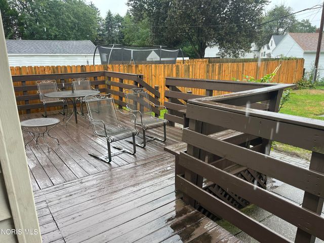 2735 Schneider Road, Toledo, OH 43614