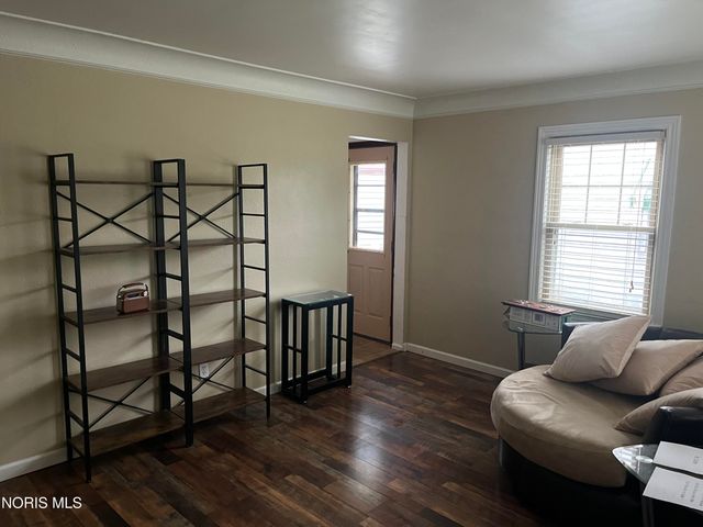 2735 Schneider Road, Toledo, OH 43614