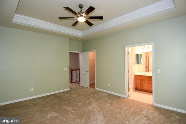 7810 LOCUST LEAF LN, Alexandria, VA 22315