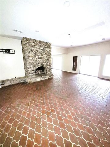 1202 Taylor Street, Sulphur, LA 70663