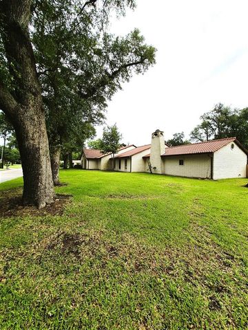1202 Taylor Street, Sulphur, LA 70663