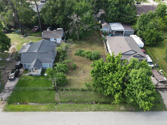 8133 Gallahad Street, Houston, TX 77078