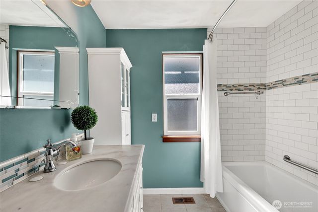 32500 SE 307th Street, Ravensdale, WA 98051