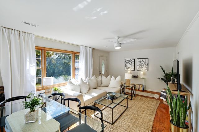 25 13th St, Tracy City, TN 37387