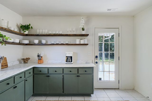 25 13th St, Tracy City, TN 37387