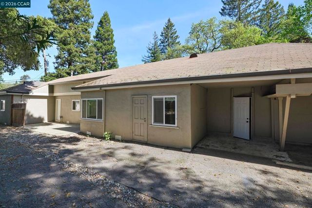 3597 Walnut St, Lafayette, CA 94549